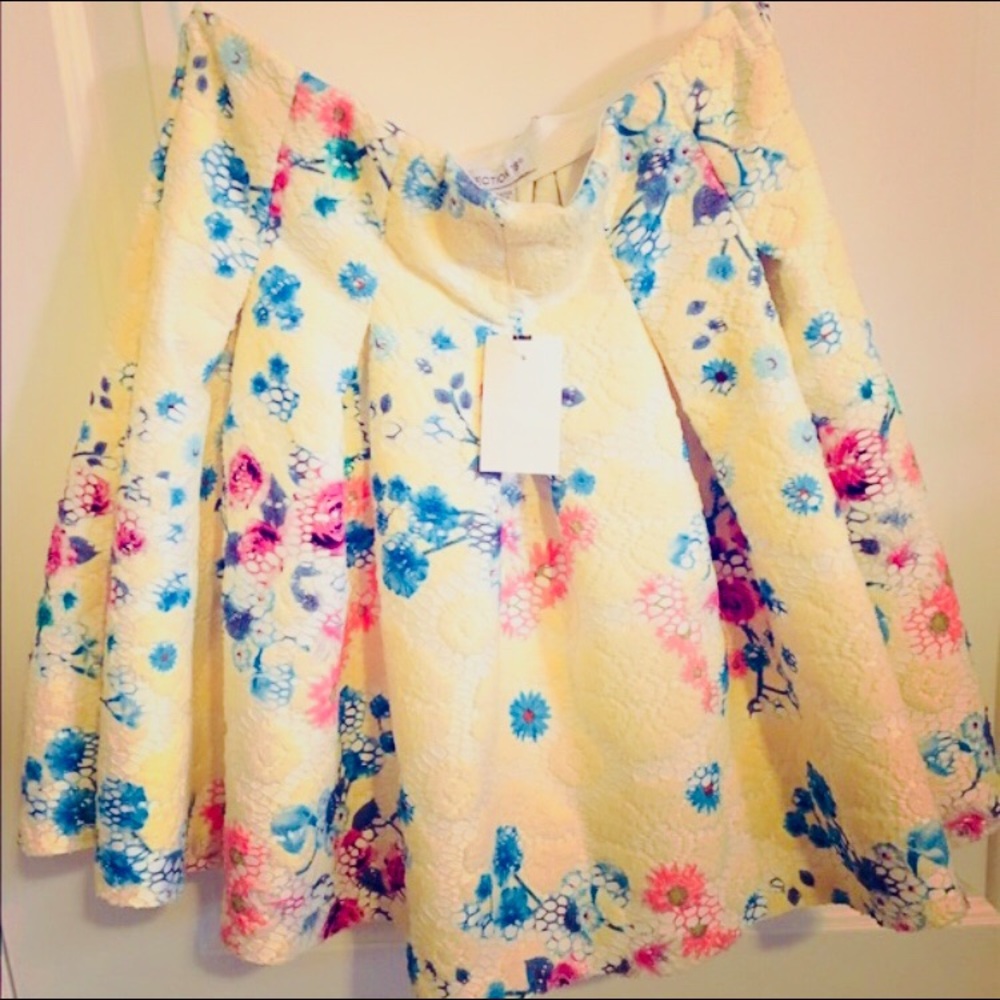 💚Floral pleated mini